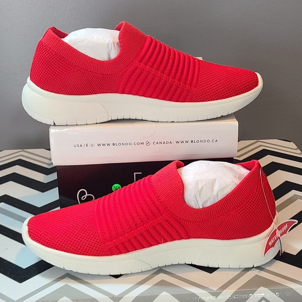 Blondo Red  KAREN WOMENS SIZE 7.5